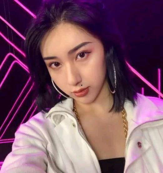 中国男歌手爆料视频播放,独家幕后故事大公开  第2张 中国男歌手爆料视频播放,独家幕后故事大公开  第2张