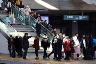 长春火车站爆料视频,揭秘现场实况与旅客心声  第3张 长春火车站爆料视频,揭秘现场实况与旅客心声  第3张